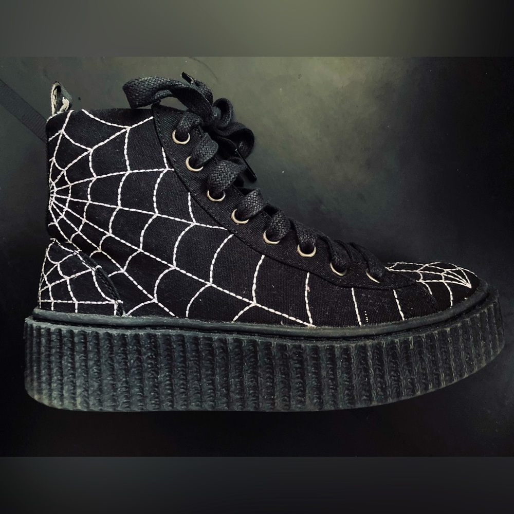 DEMONIA - SPIDER WEB “Sneeker” Creeper Boots - Brand New! - Size 6 UK 4 /37 US 6